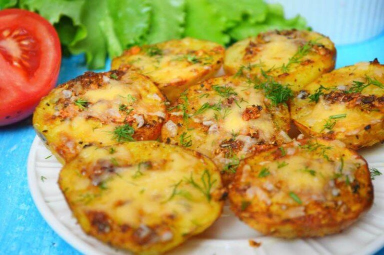 Фото картошки с сыром Картошка с чесноком и сыром в духовке фото - Тоши Суши