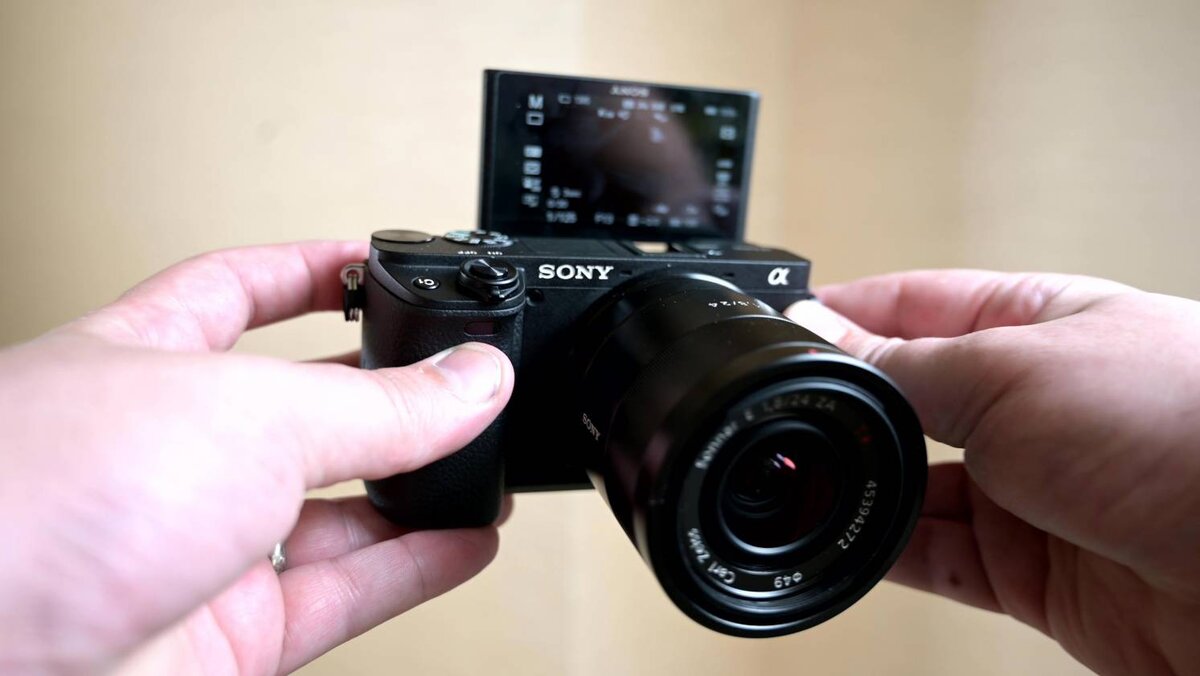 Sony A6400