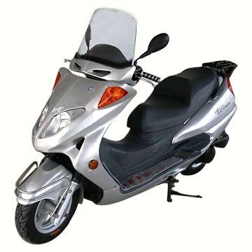 Мотороллер Geely / Фото из открытых источников