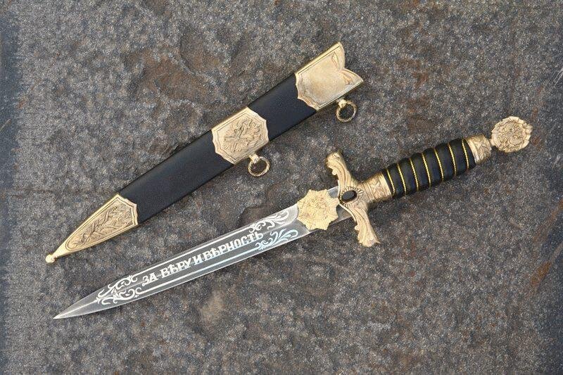 Современный кортик авторской работы.