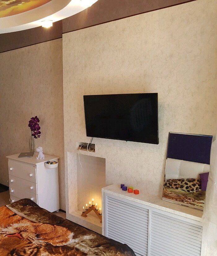 Ещё одна спальня. Ну, а с ней-то что не так? Листаем, смотрим >>>