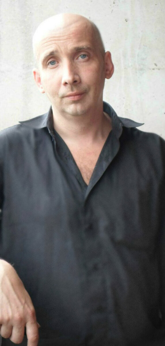 я на балконе моего дома