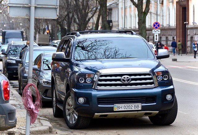 Toyota Sequoia. Flickr.com