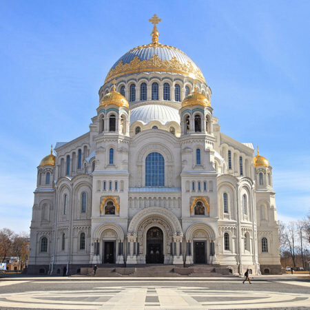 Морской Никольский собор в Крондштадте 