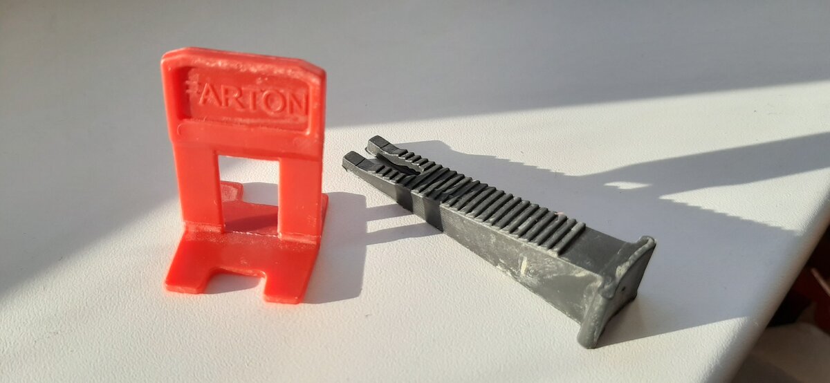 система выравнивания плитки