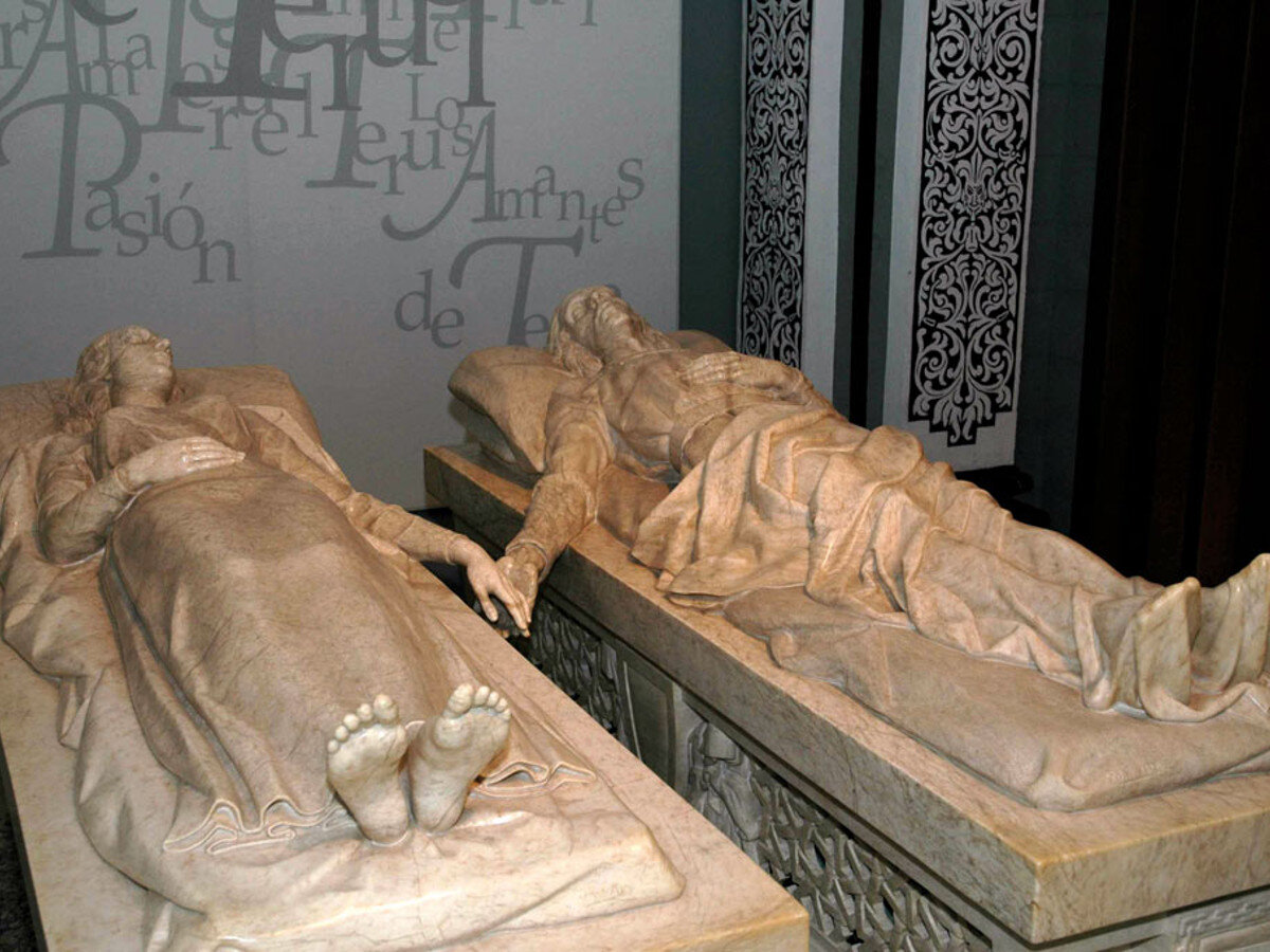 Возлюбленные из теруэля испания. Гробницы ромео и джульетты в теруэле испания. Возлюбленные из теруэля. Возлюбленные из теруэля картина. Изабель хуан.