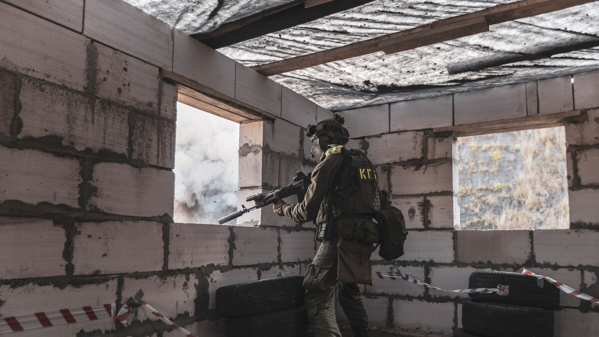 Специалисты группы "А" КГБ РБ на международных соревнованиях в парке "Патриот". Ноябрь 2018 г.