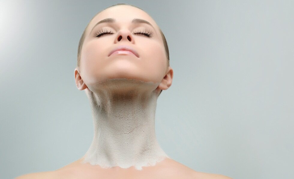 Автор и правообладатель данного изображения: https://spina-pozvonochnik.ru/voprosy/kak-ubrat-morshhiny-na-shee-i-dekolte