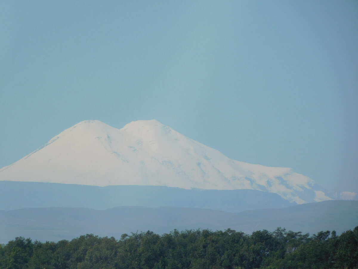 красавец Эльбрус (фото автора)