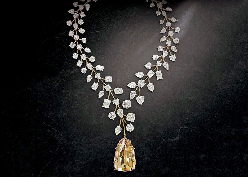 Колье L’Incomparable от компании Mouawad 