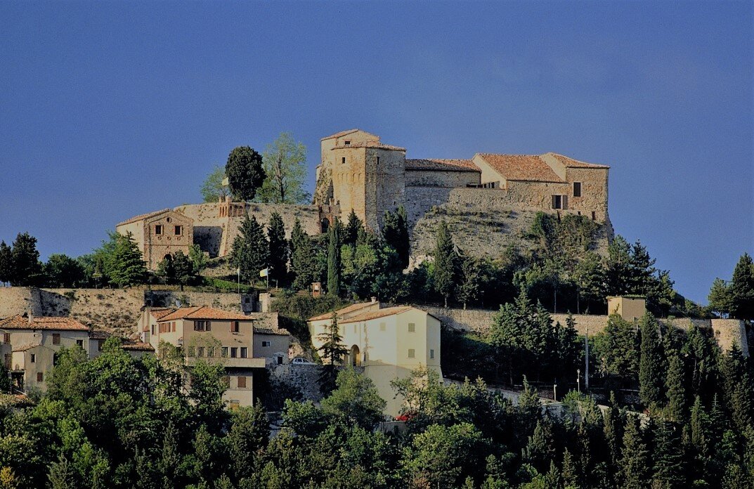 Замок Монтебелло