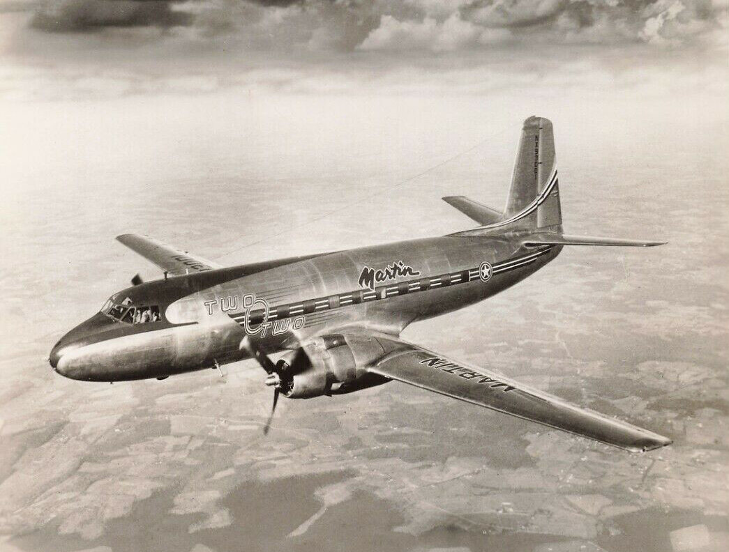 Прототип Martin 2-0-2 в полёте. Фото: Glenn L. Martin Company