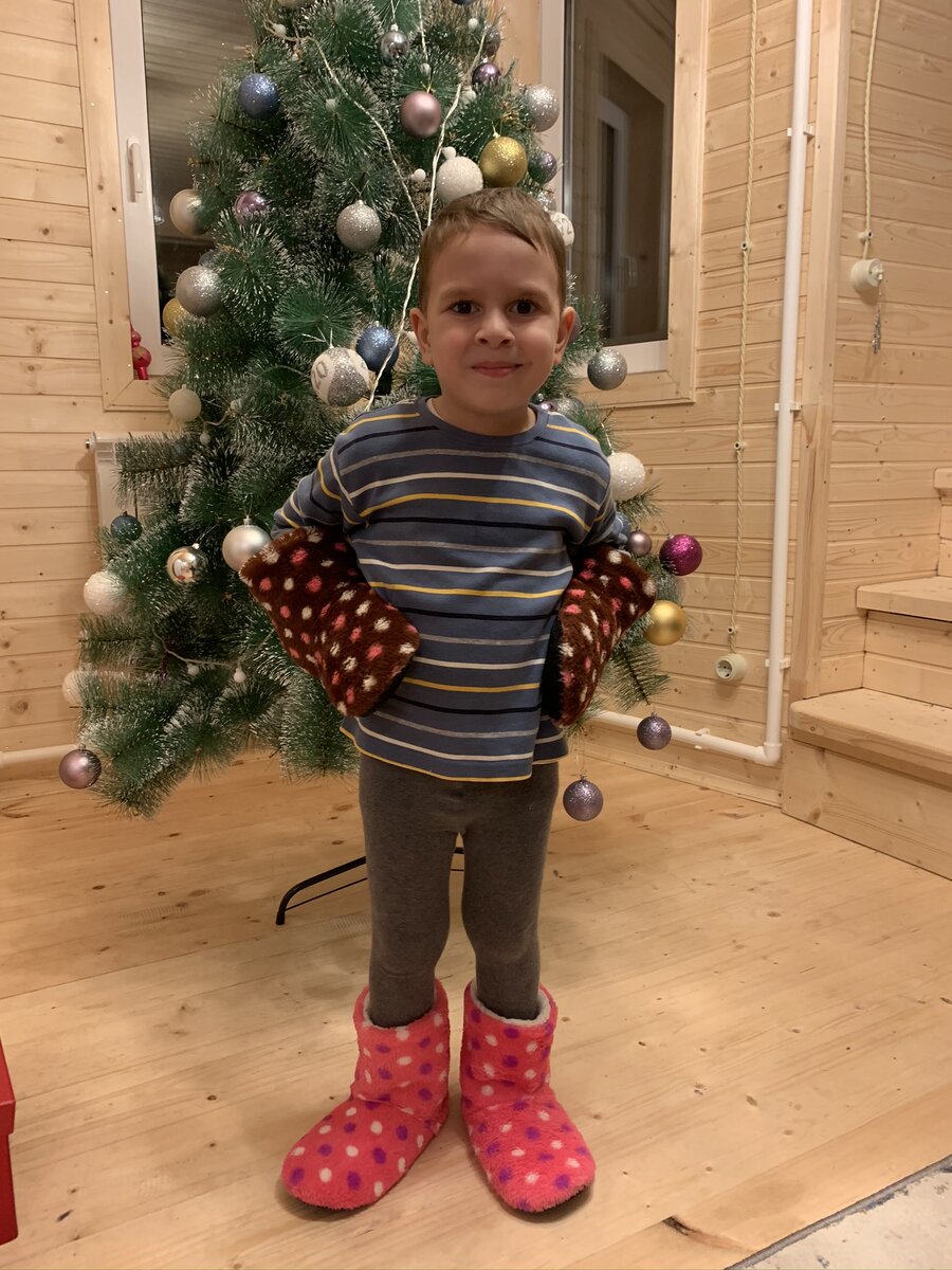 Первый Новый Год на даче)