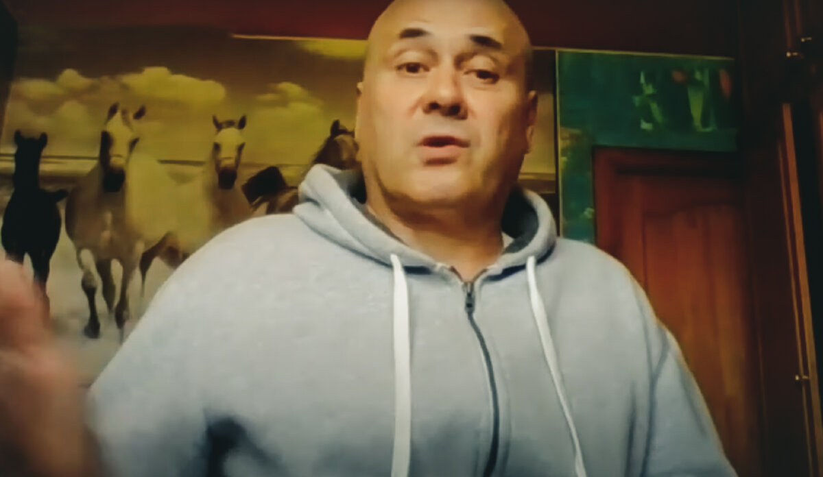 На фото: Валера Валет