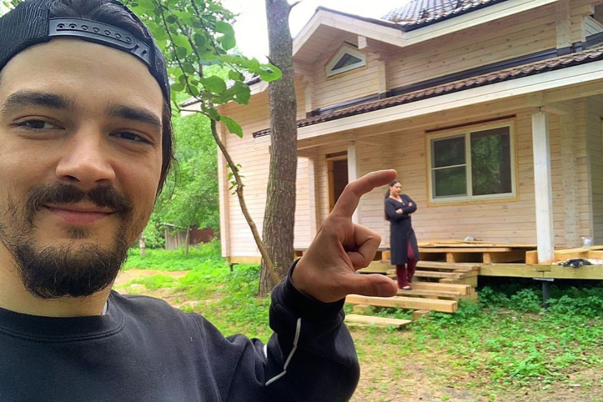 Инна Воловичева с супругом Иваном Новиковым. Фото из сети Интернет