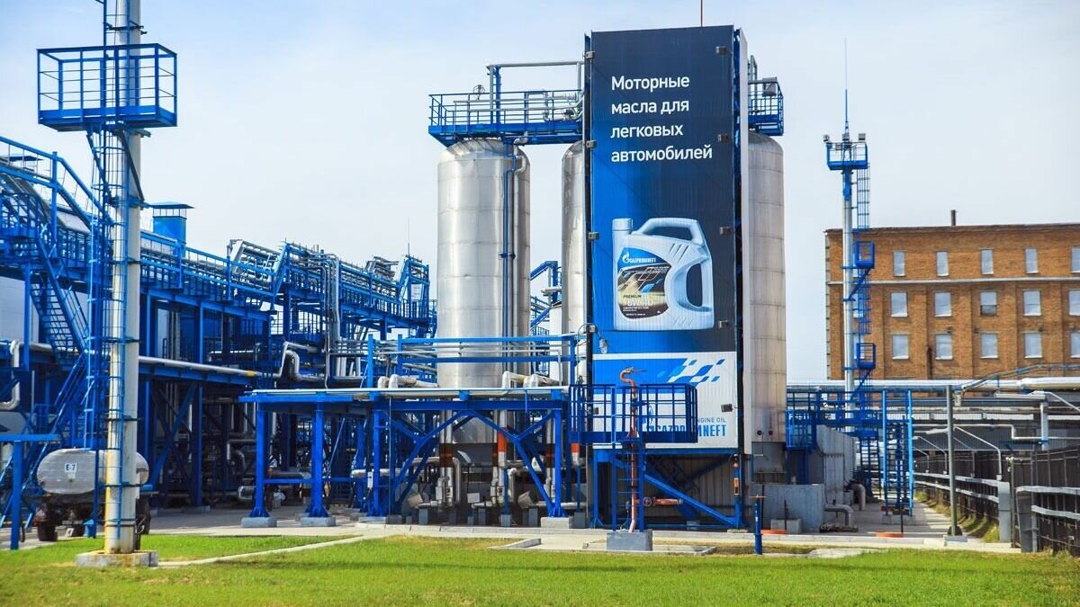     О модернизации завода рассказали на телеканале РБК. Производство в Омске — один из важнейших проектов импортозамещения в отрасли.