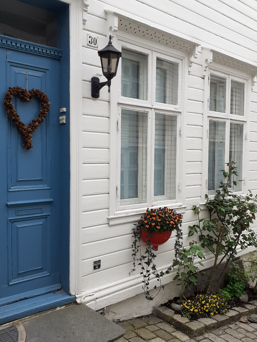 Улочки-переулочки Бергена | Стелла Ларсен | Дзен