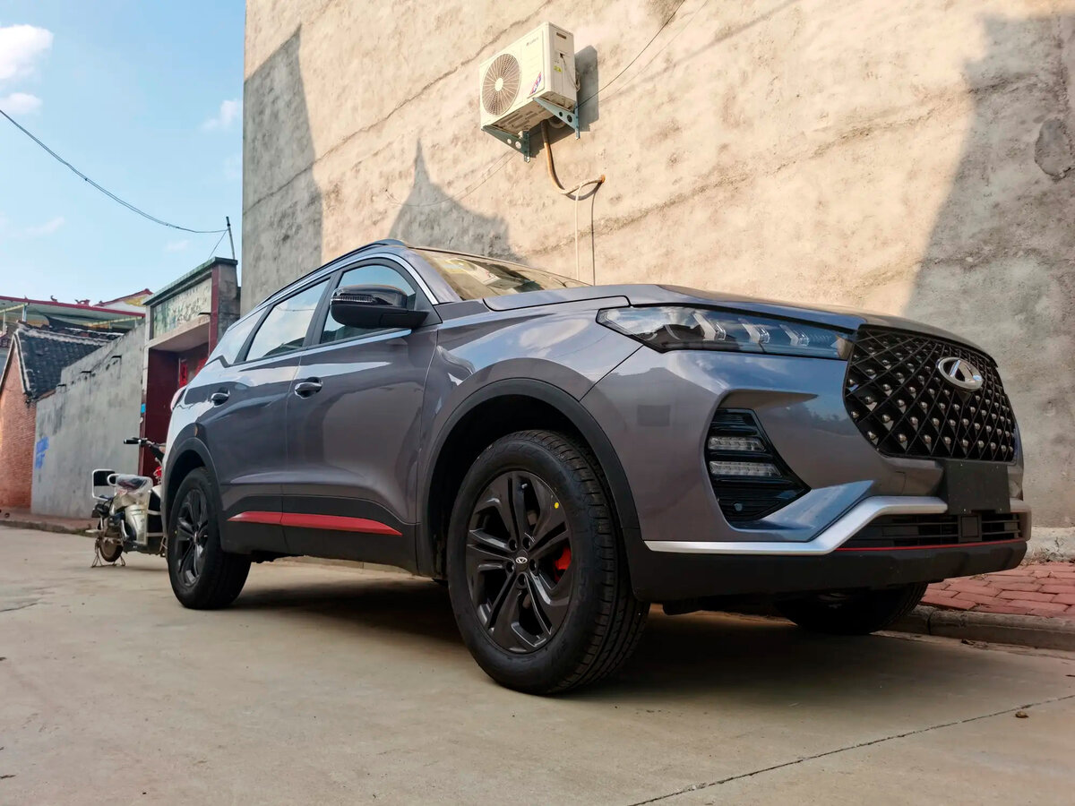 тестовый автомобиль автосалона