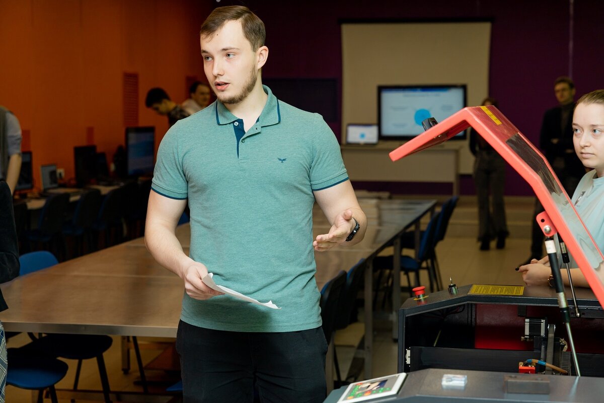 Студенты из «IT-HUB» СГУГиТ