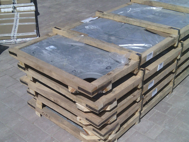 Основа игрового поля - сланец Orero Luxe толщиной 45 мм