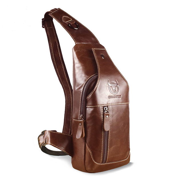  ПОЧЕМУ МУЖЧИНЫ ВЫБИРАЮТ сумки  Практичность Сумка обладает ярким и цепляющим дизайном, оставаясь при этом чрезвычайно простой, удобной и вместительной.