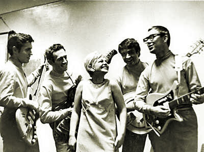 Раннее фото "ПГ". В центре солистка Е. Фёдорова