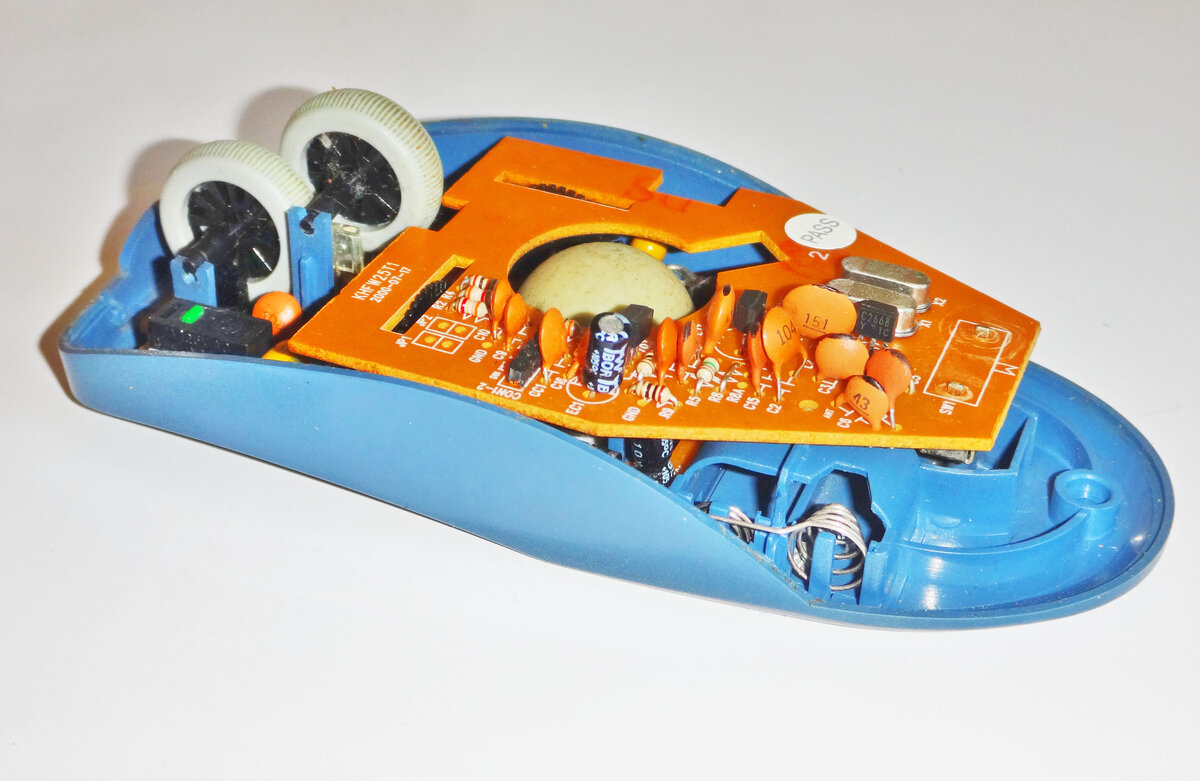 адиопередатчик из компьютерной мышки