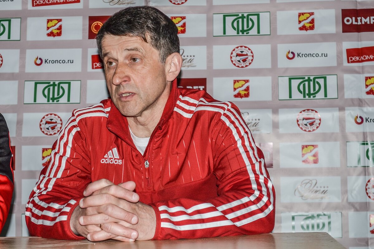 Кертоакэ Анатолий Васильевич. Фото: ФК "Знамя Труда"