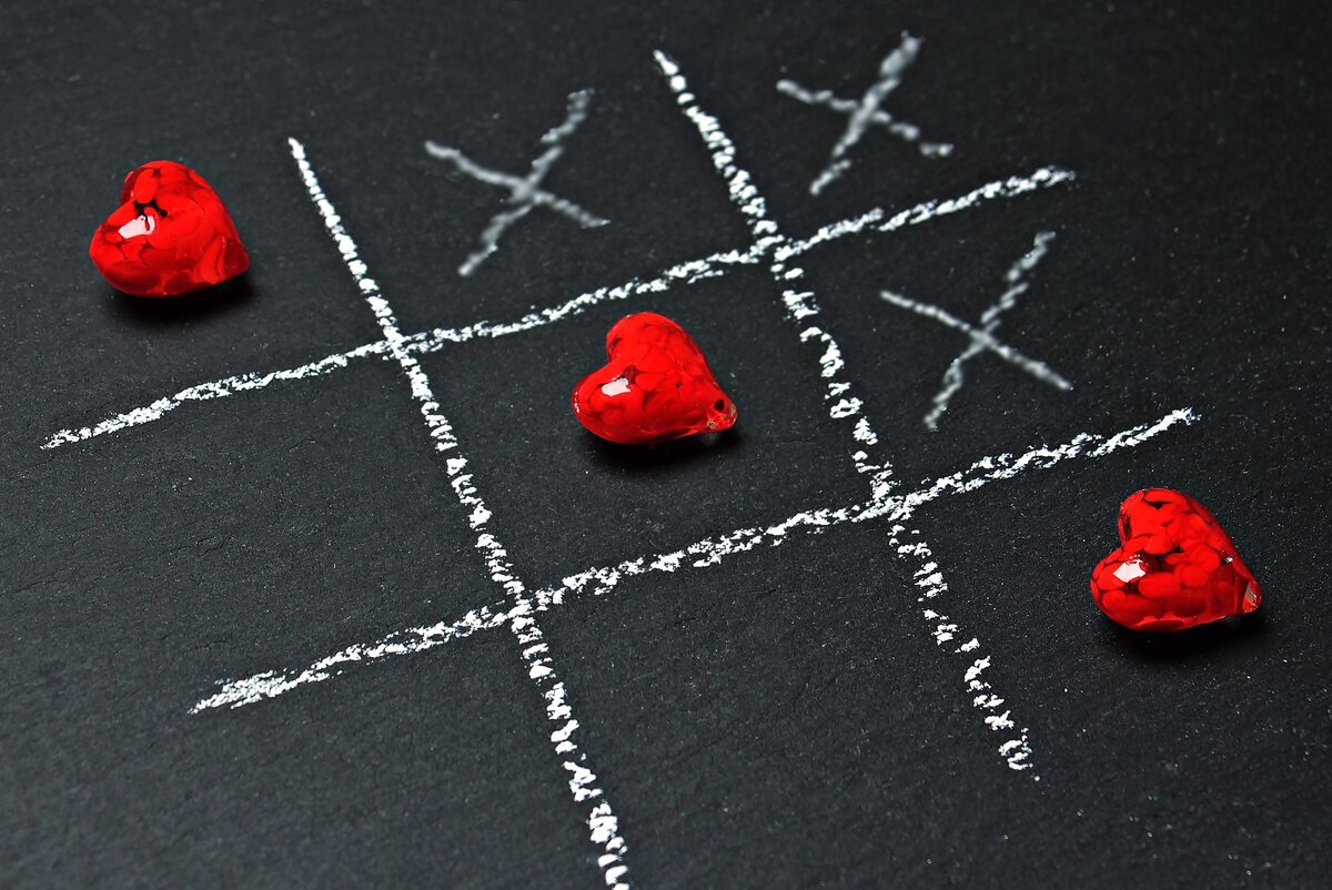 https://pixabay.com/ru/photos/%D0%BA%D1%80%D0%B5%D1%81%D1%82%D0%B8%D0%BA%D0%B8-%D0%BD%D0%BE%D0%BB%D0%B8%D0%BA%D0%B8-%D0%BB%D1%8E%D0%B1%D0%BE%D0%B2%D1%8C-%D1%81%D0%B5%D1%80%D0%B4%D1%86%D0%B5-1777859/