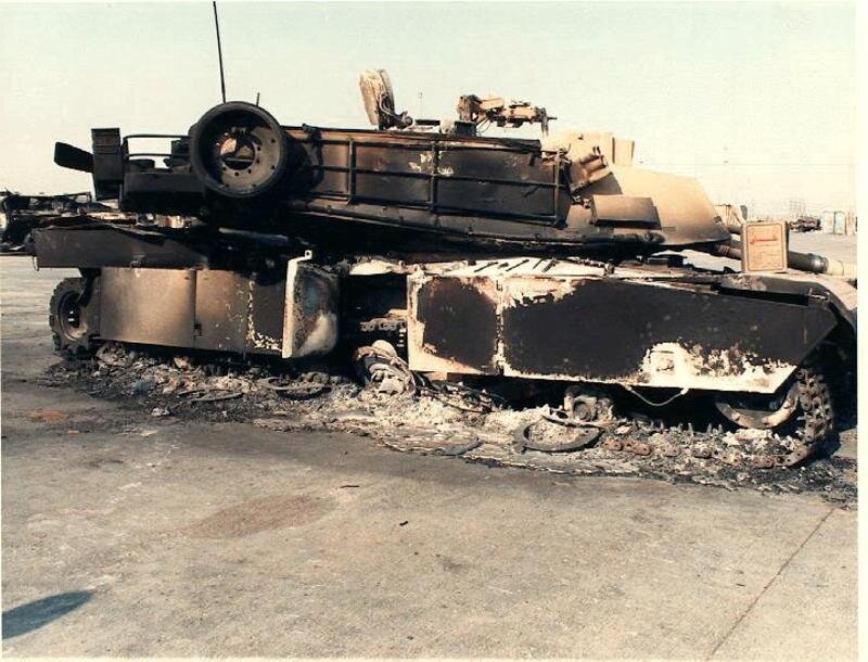 Разрыв танков. М1а1 Абрамс уничтоженный. М1 Абрамс в Ираке.