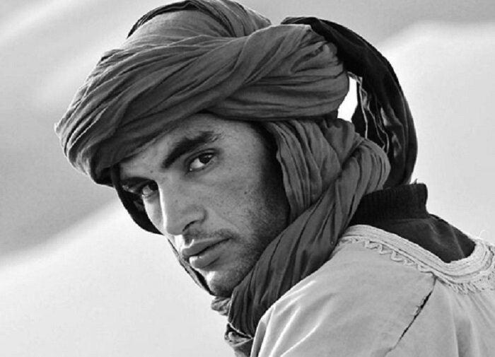 Источник: https://ipinimg.com/736x/88/ad/24/88ad244592d7709913ef24d6945157cc--face-photography-people-photography.jpg 