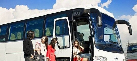 Экскурсионный автобус.