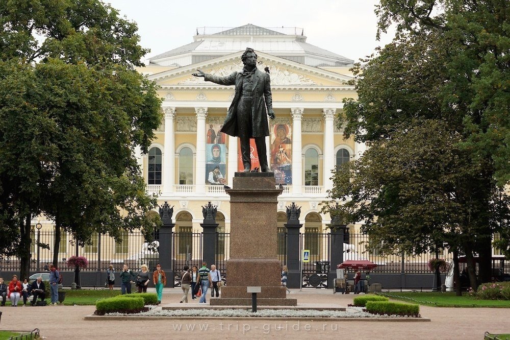 Памятник пушкину в санкт петербурге на площади искусств фото