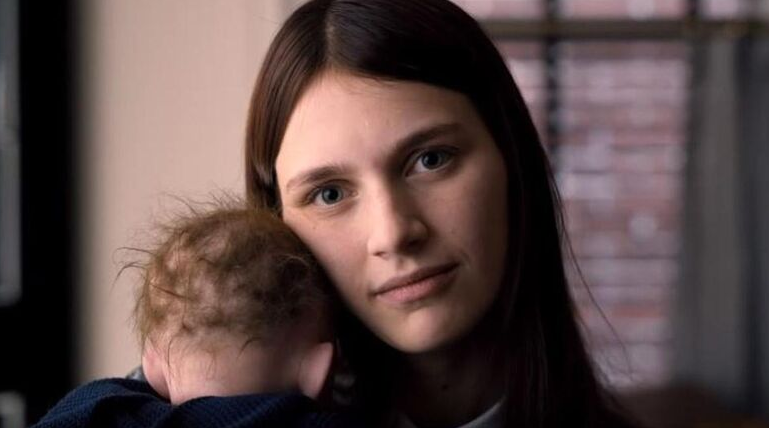 Стоп-кадр из сериала "Дом с прислугой". Источник: Яндекс-картинки.