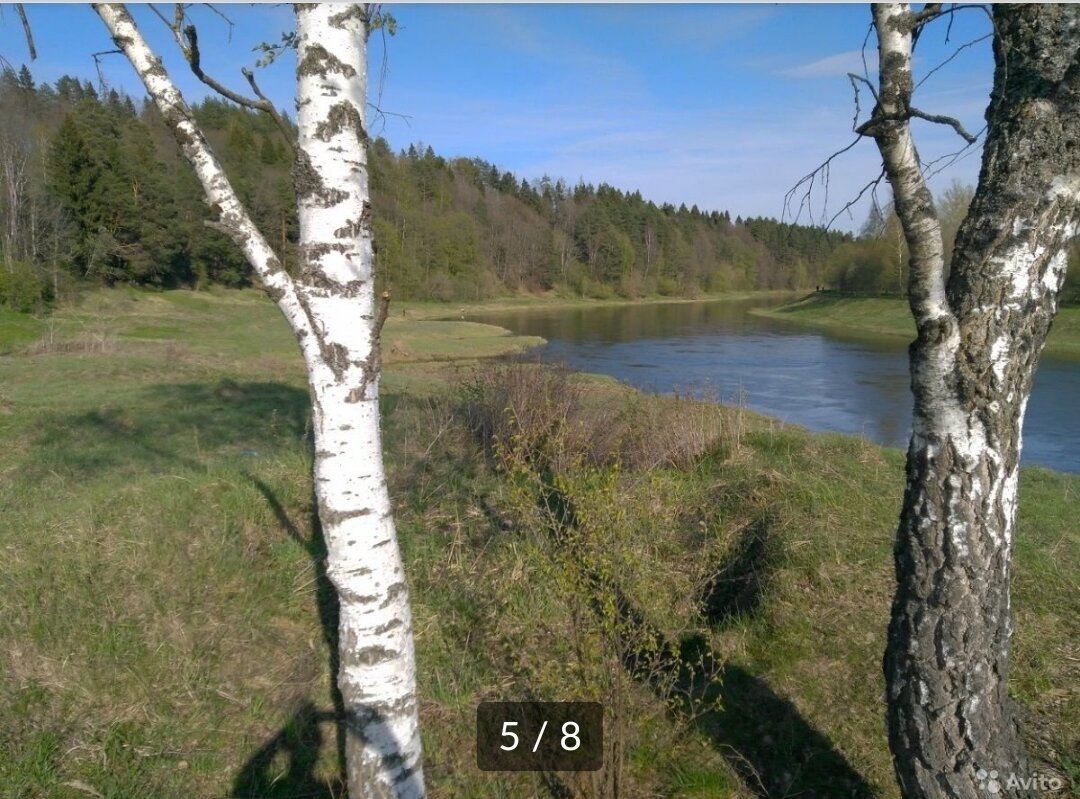 Если до реки нужно всего лишь дойти 70 метров, то пишем 70 метров