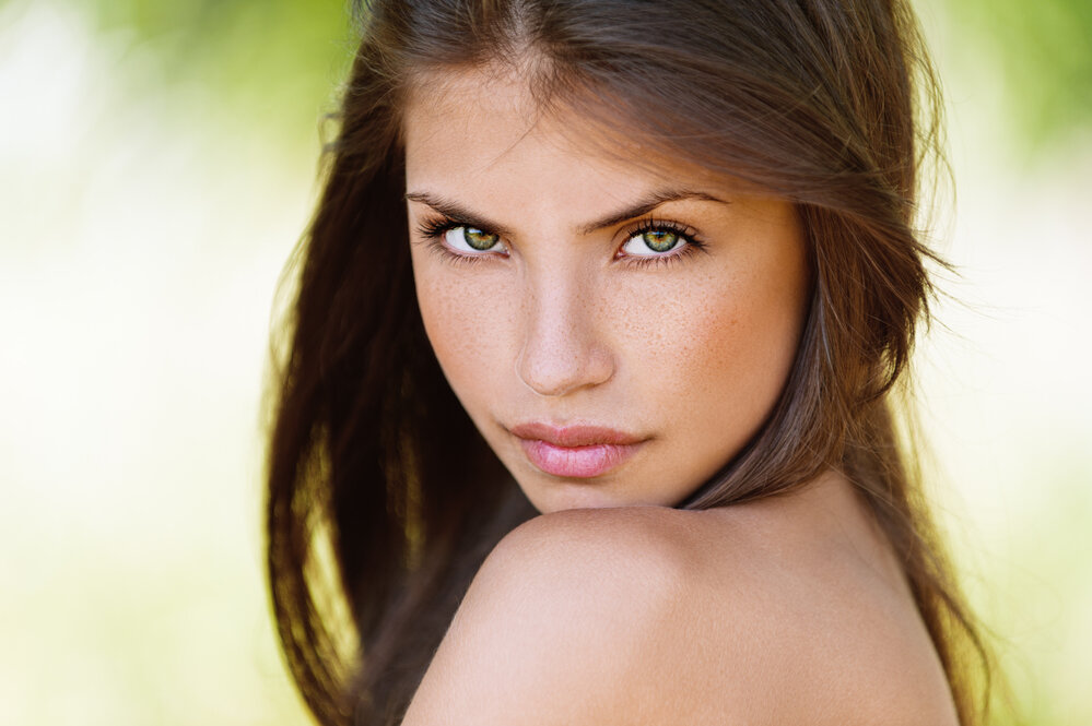 Взгляд способен обезоружить любого мужчину. Изображение взято из открытых источников - https://yandex.ru/images/