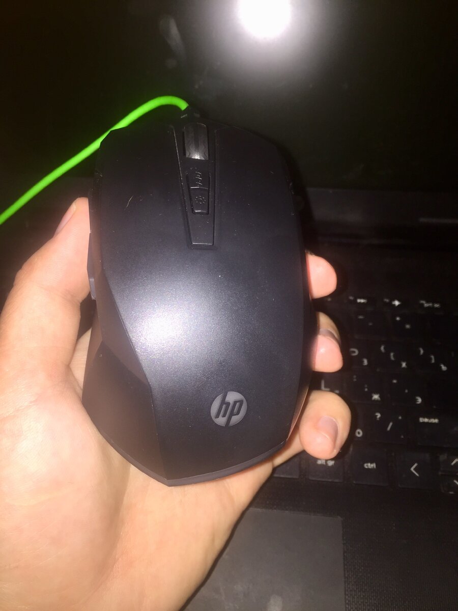 со вспышкой (не знаю зачем)