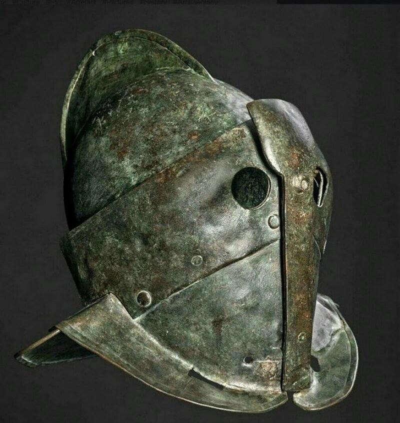 Гладиаторские шлемы
