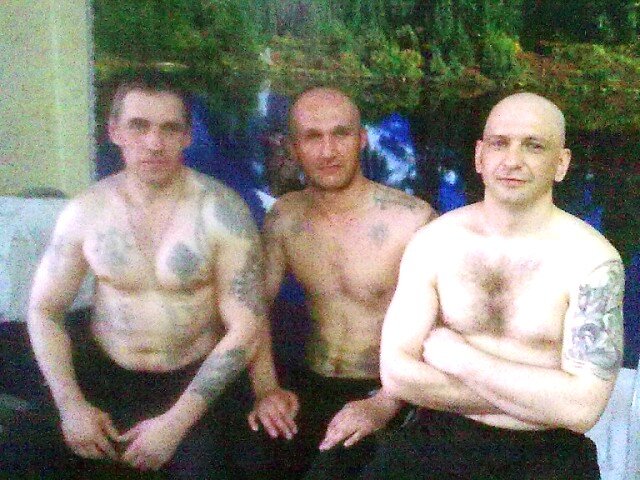 это видать встреча с сослуживцами