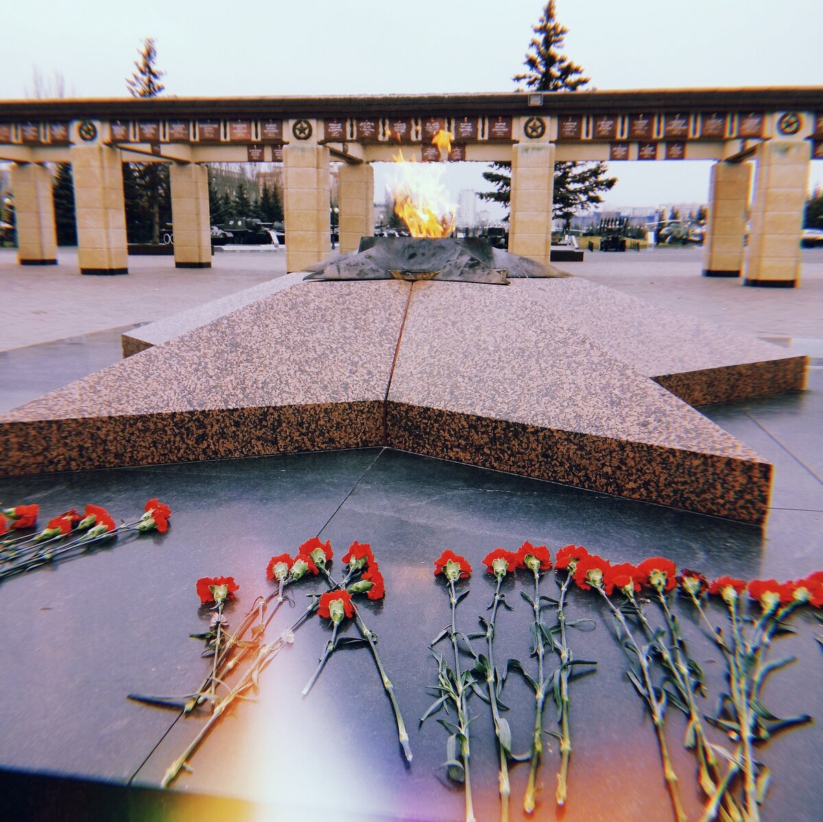 поклонная гора вечный огонь