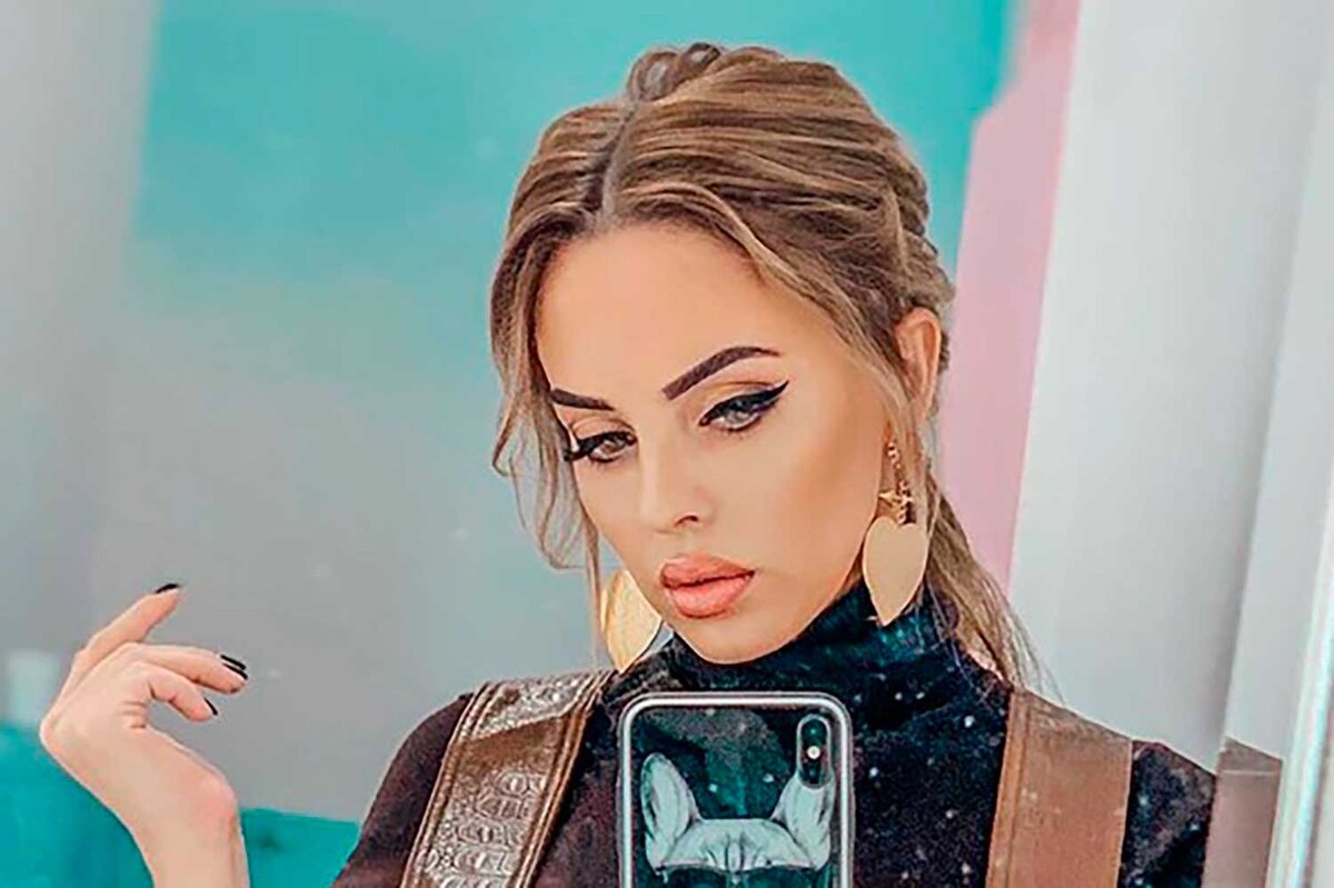 Юлия Ефременкова. Фото: instagram.com/efremenkovvva