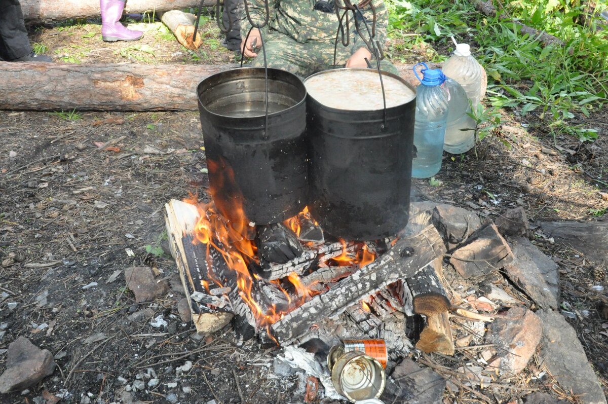 Готовим солянку на  Медведь - Камне (на 45 человек)