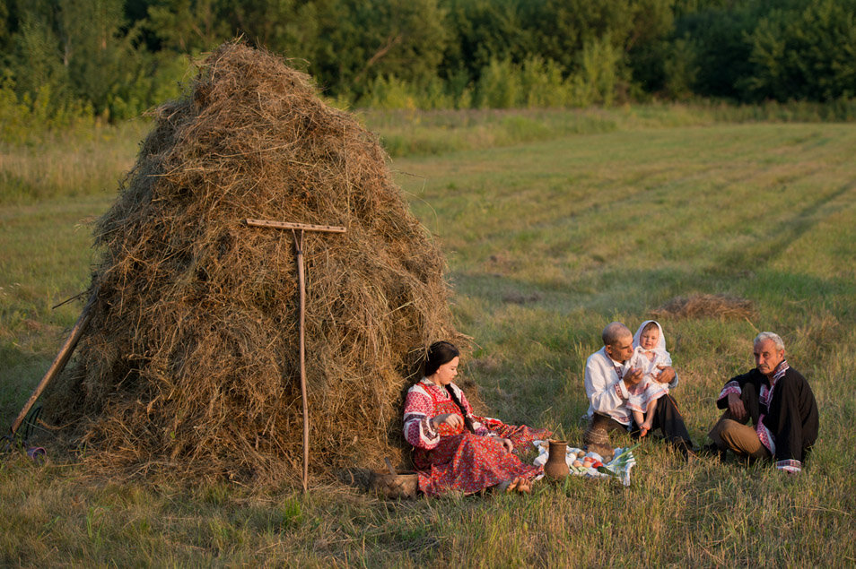 Шалаш в деревне