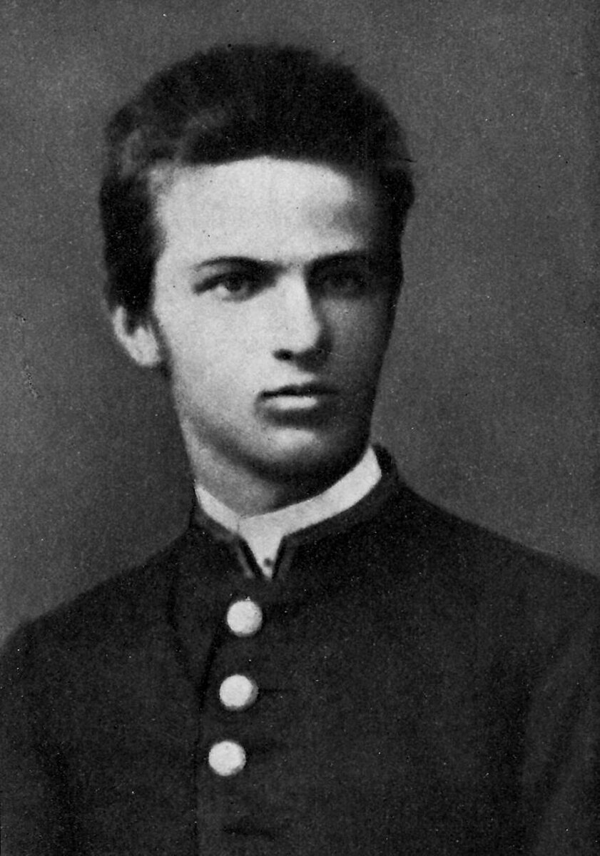 Юзеф Пилсудский в молодости. Фотография 1883 г.