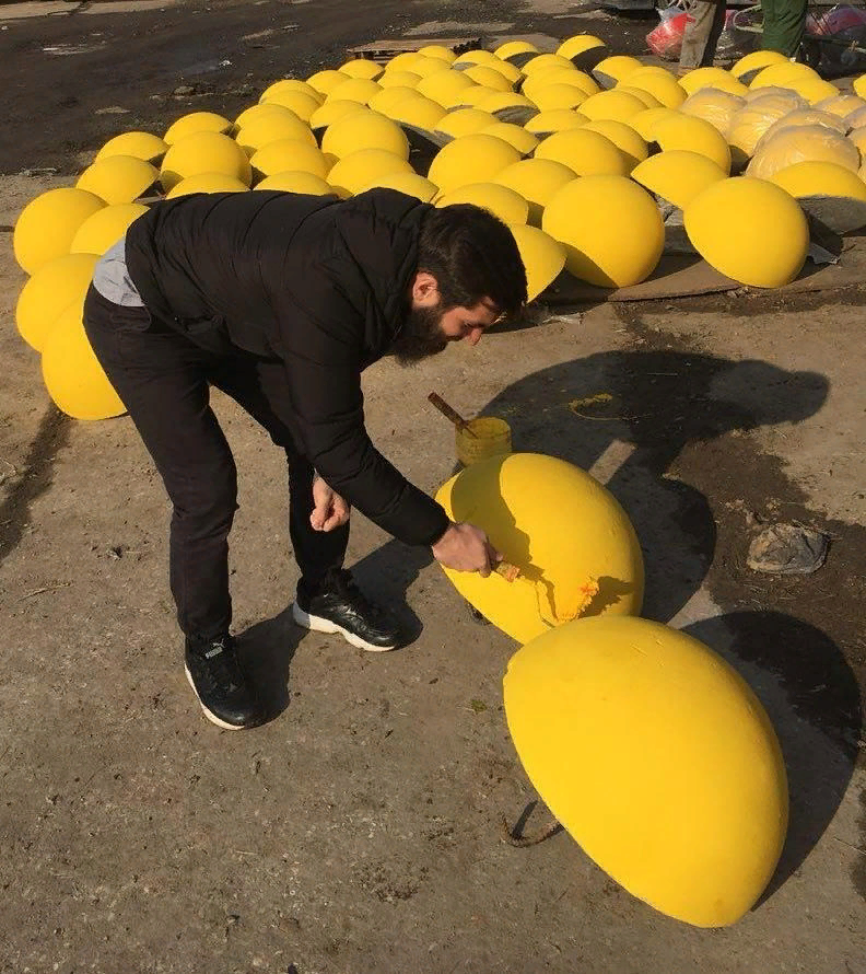 Крашу сколы и потертости допущенные при производстве