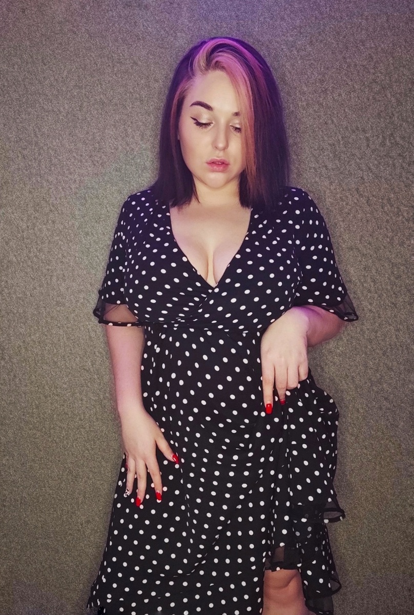 Многие девушки когда находятся в режиме беременности набираю очень много килограмм. И после родов бояться смотреть на себя в зеркало. Что же делать? 