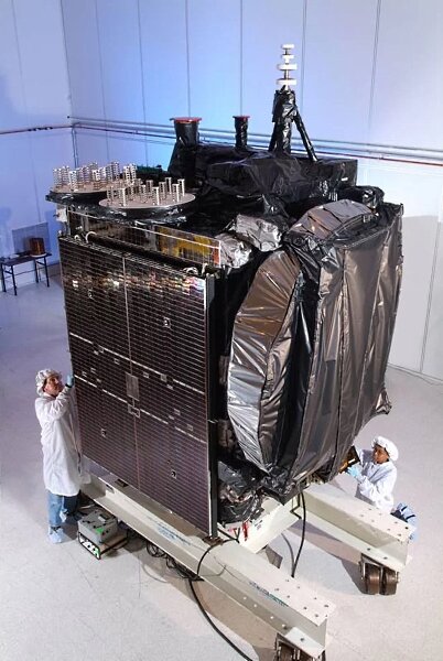 Galaxy 15 перед запуском, фото Orbital Sciences