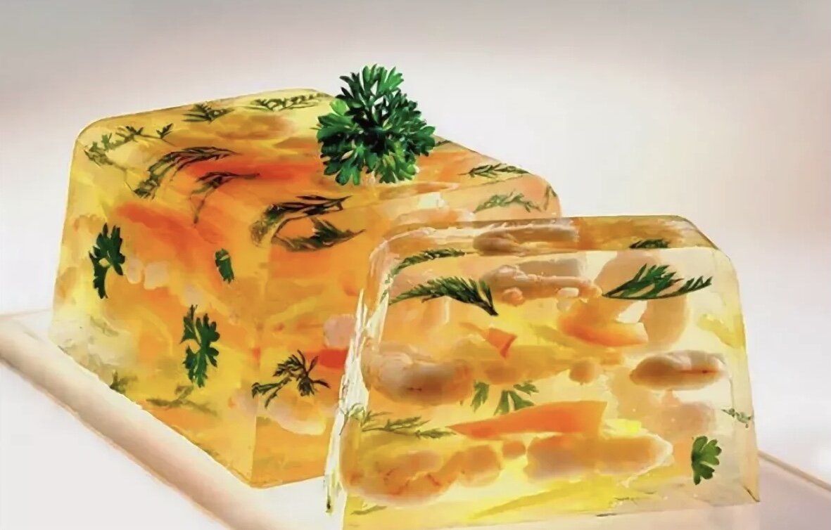 заливное из курицы. заливное из курицы. куриное желе. куриное заливное с желатином. заливное с овощами.