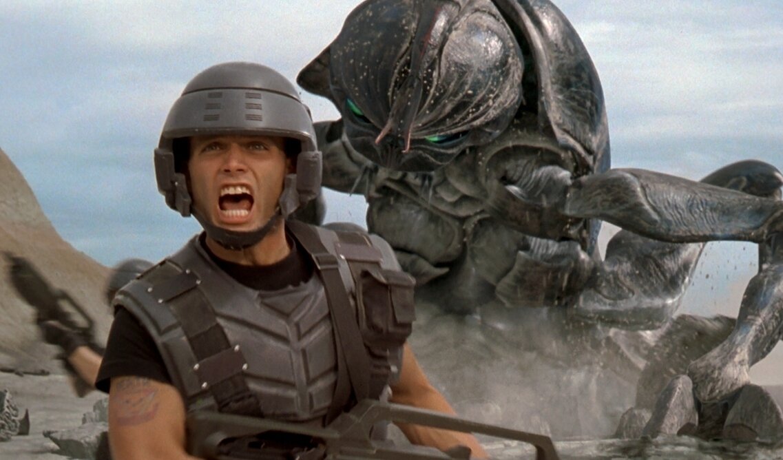 Каспер Ван Дин (на переднем плане)