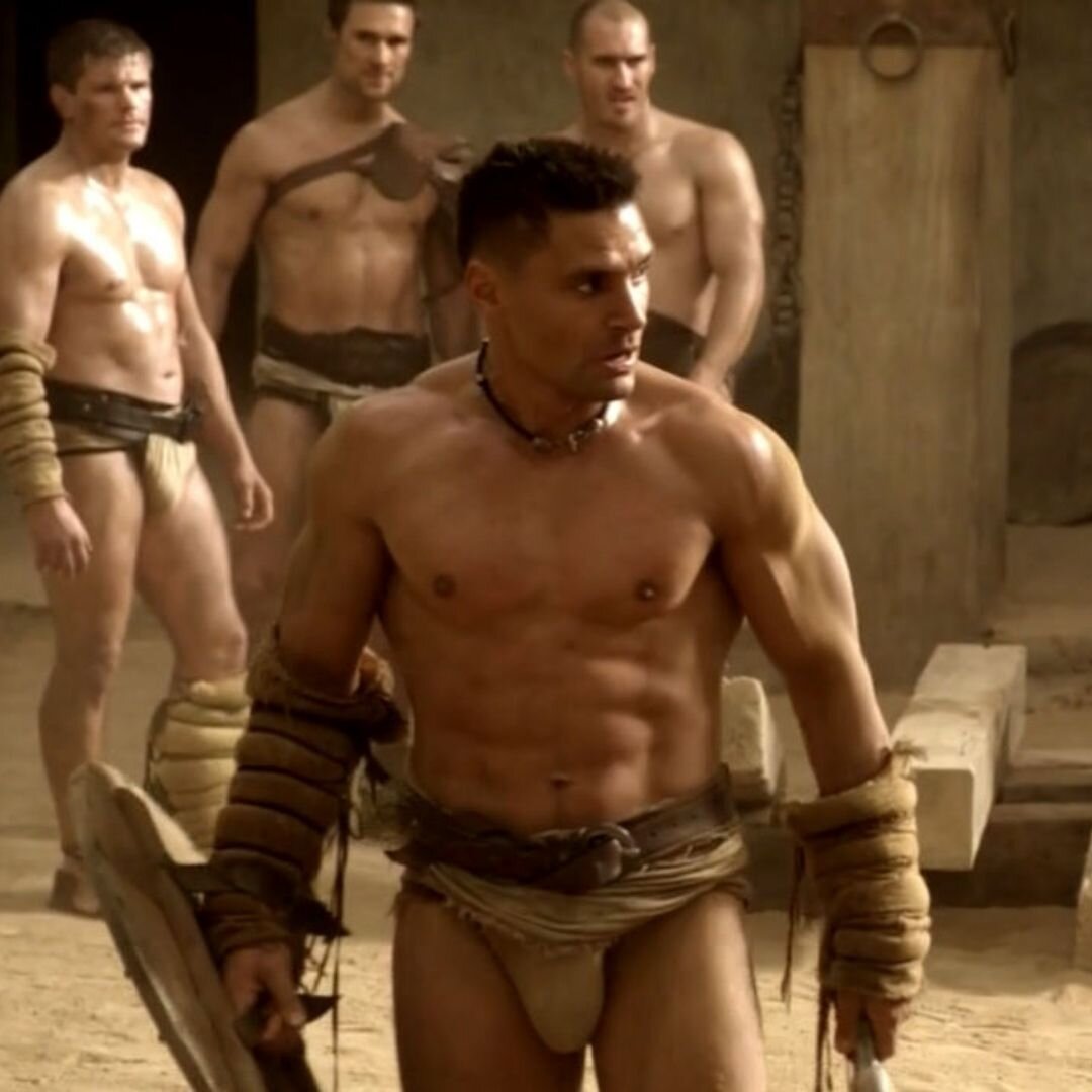 Источник; сериал "Спартак: кровь и песок"